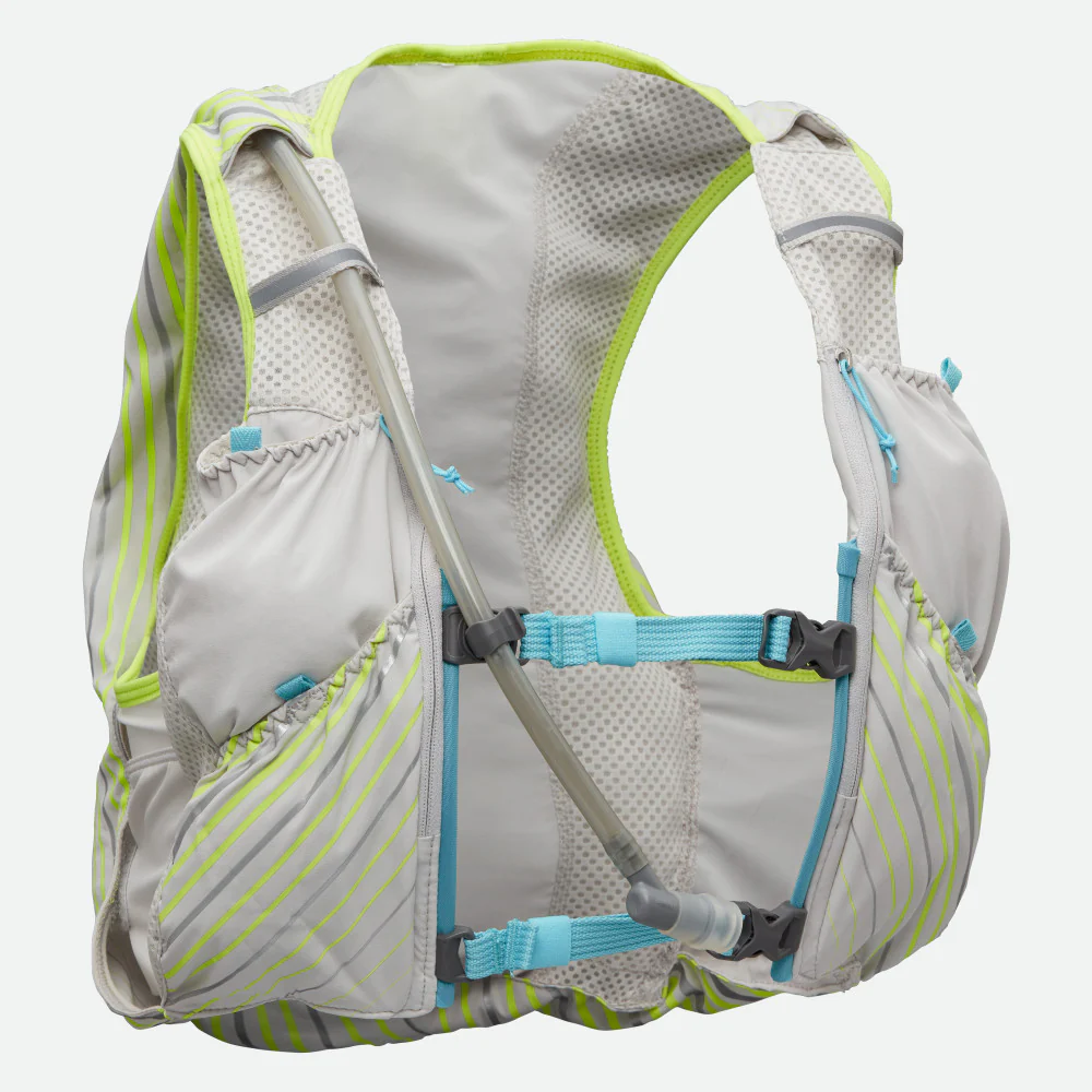 Pinnacle 12 Liter Women's Hydration Race Vest - Image 14