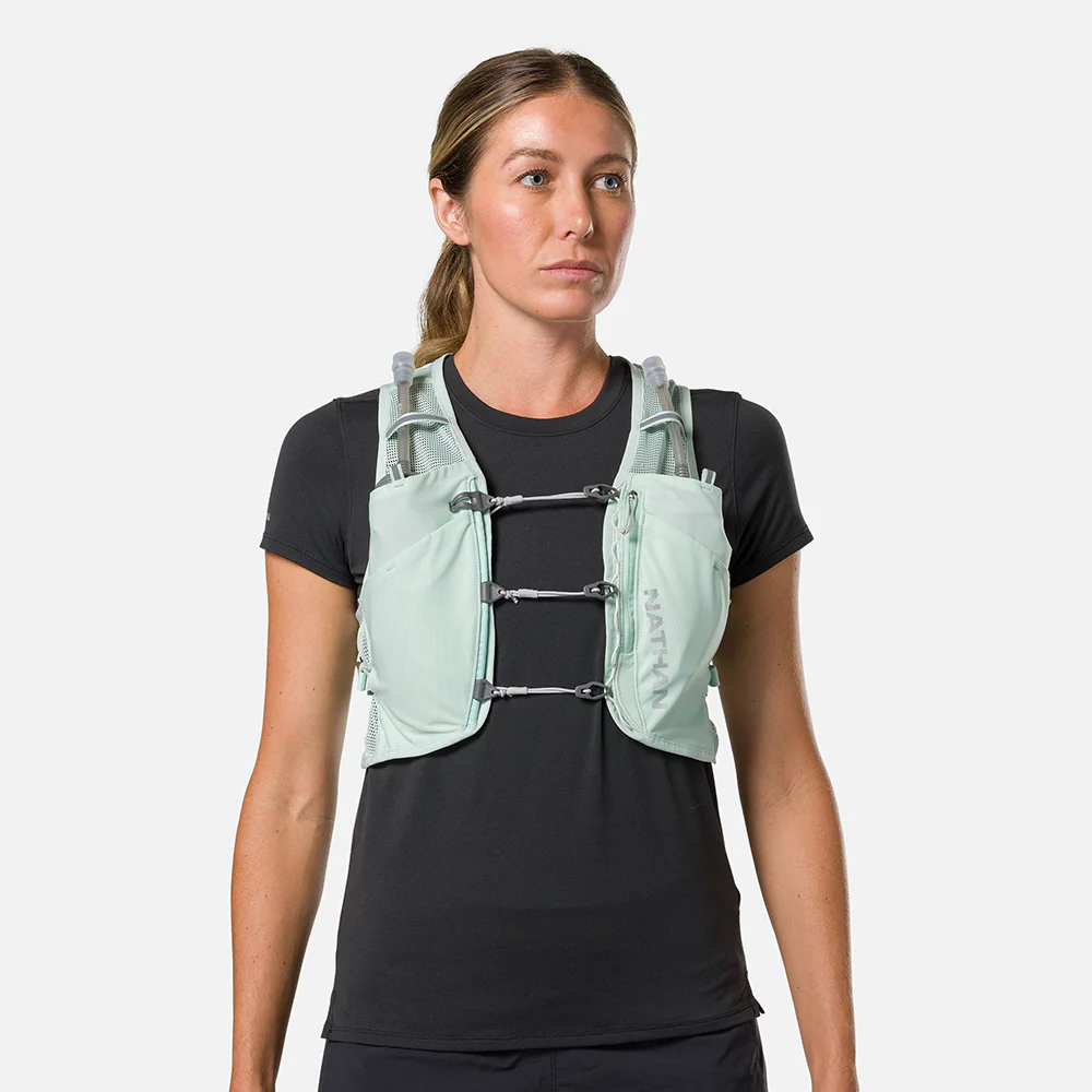 Pinnacle Breeze 4 Liter Women's Hydration Race Vest - Image 3