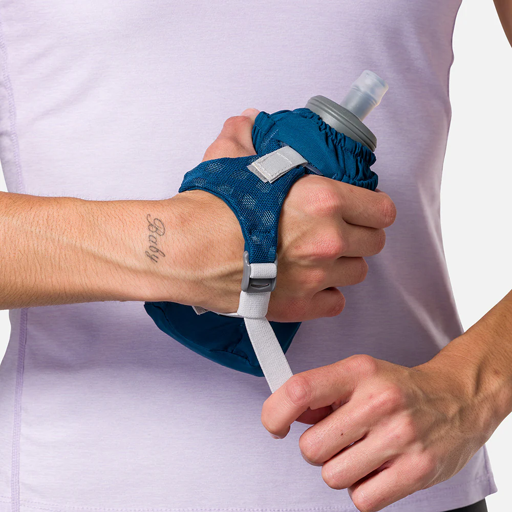 Pinnacle Soft Flask Handheld 18oz - Image 39
