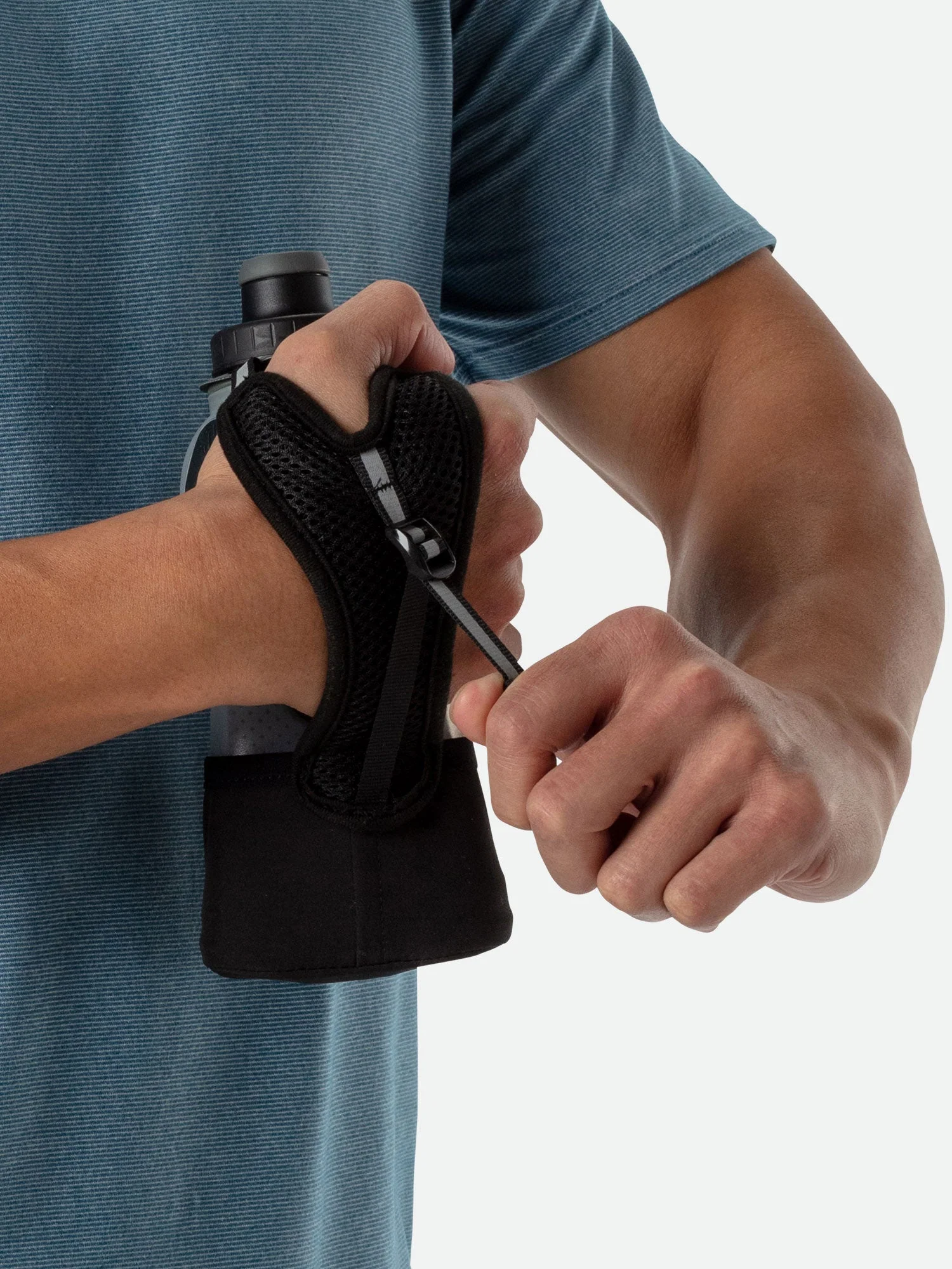 QuickSqueeze Lite Insulated Handheld 12oz - Image 6