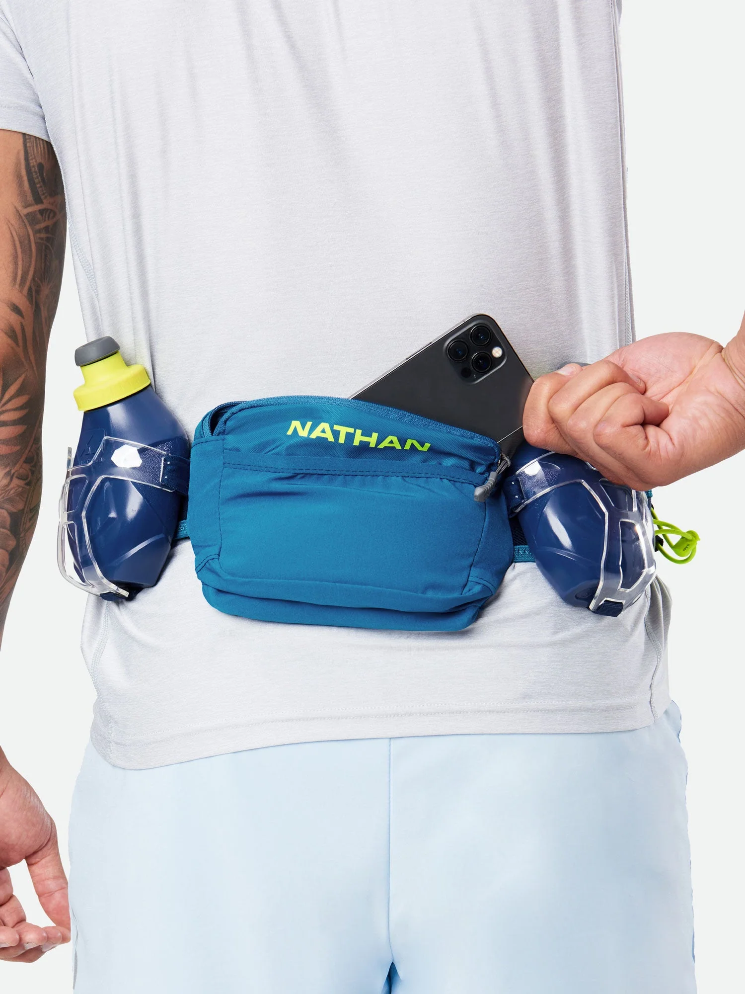 TrailMix Plus 3.0 Hydration Belt - Image 29